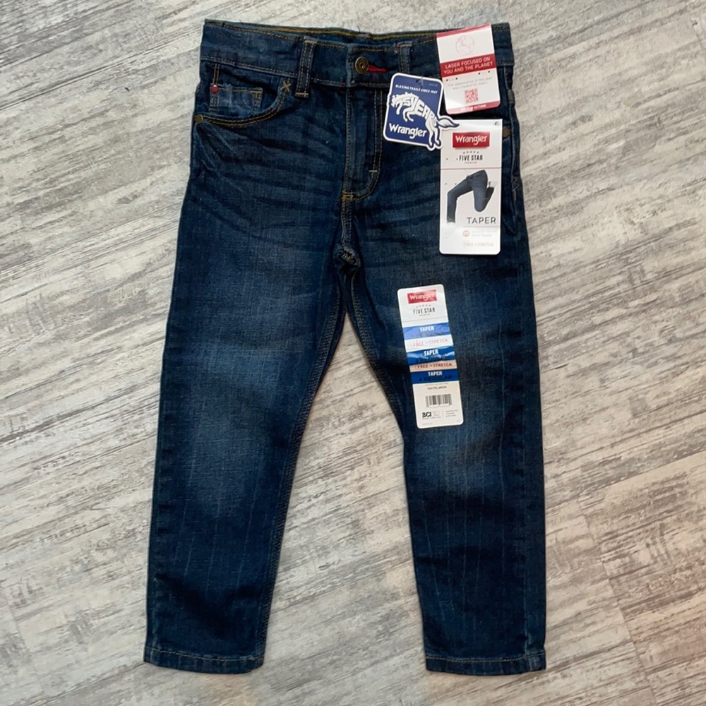 NWT sz 4 Wrangler Boy’s Taper Fit Jean - Picture 6 of 8